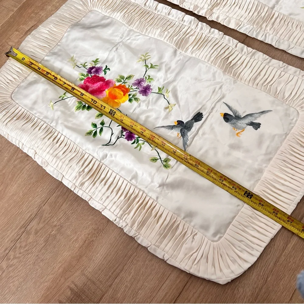 2 PCs 100% Silk Hand Made‎ Embroidered Pillowcase Cover Love Birds Vintage Mint